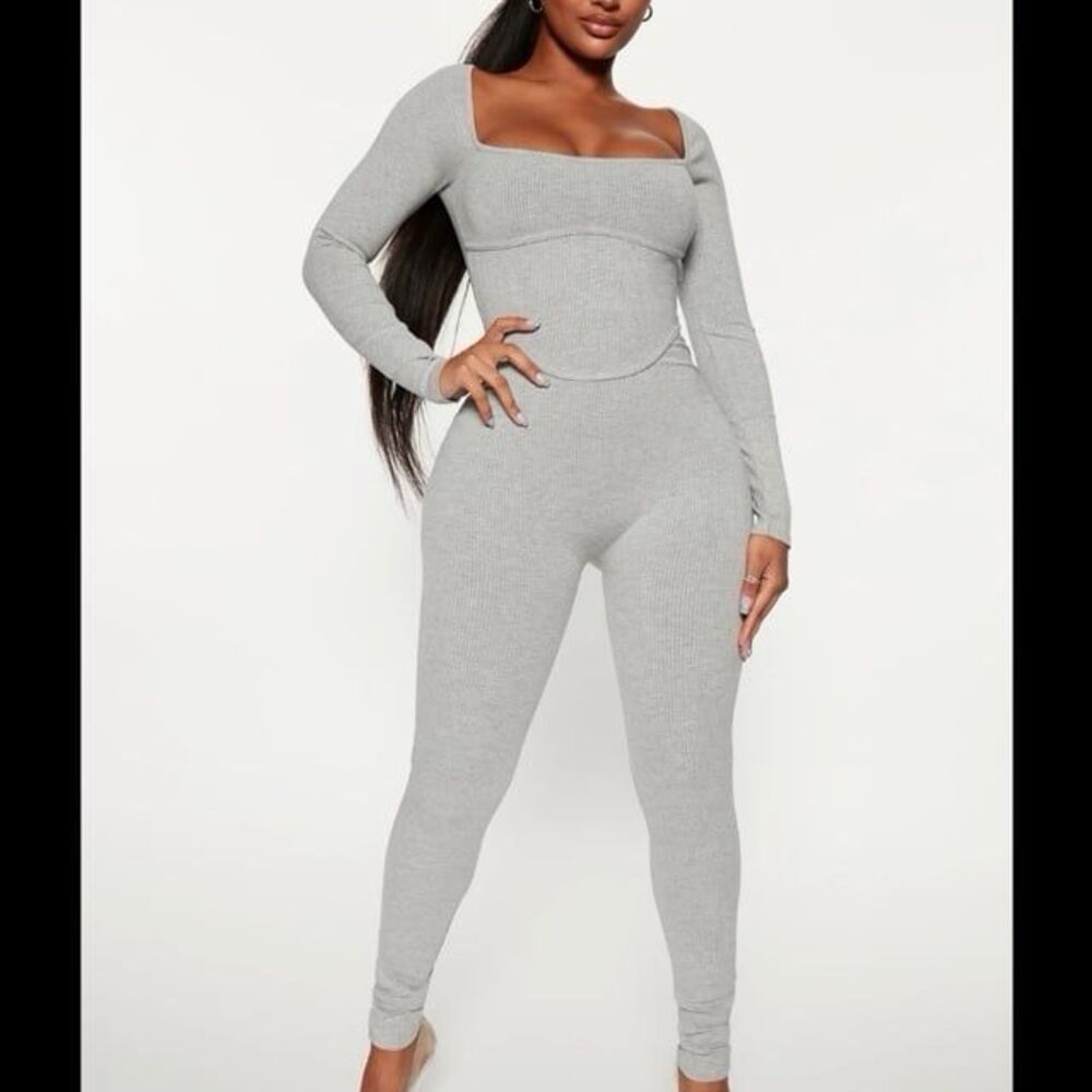 FashionNova Grey Ribbed Long Sleeve Grey Jumpsuit